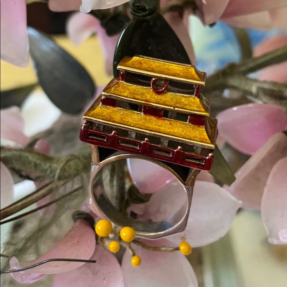 Vintage 925 enamel temple ring